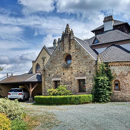 Apartman Kralik Nove Mesto nad Metuji Exterior foto