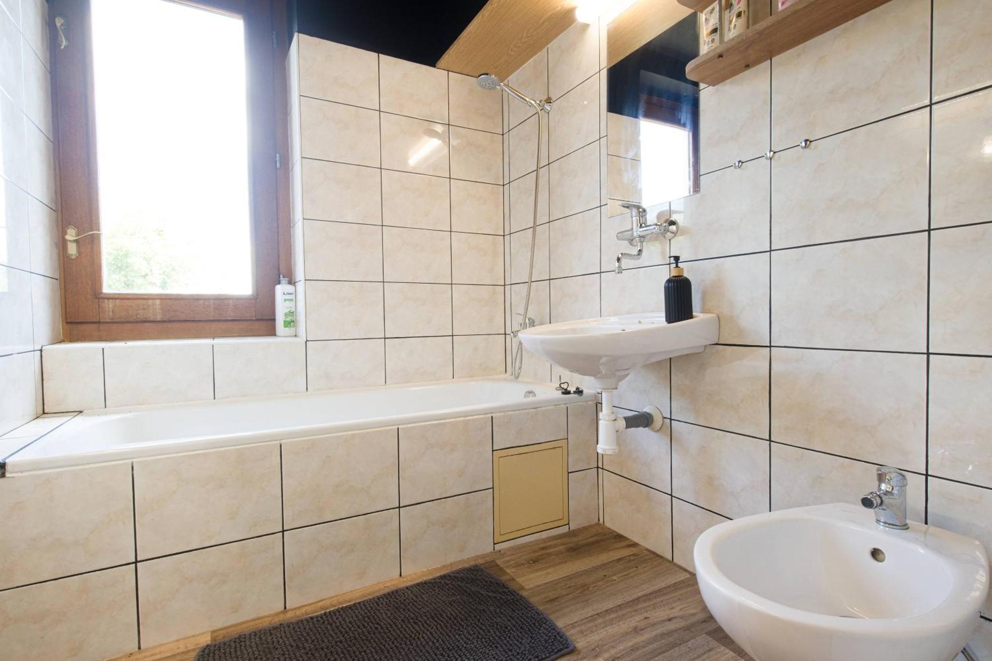 Apartman Kralik Nove Mesto nad Metuji Exterior foto